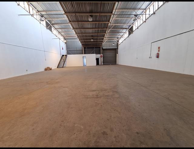 775M² WAREHOUSE TO LET IN SELBY